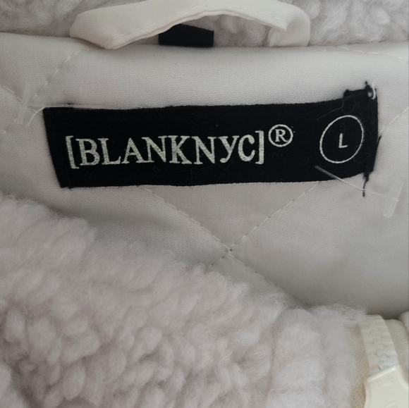 Blank NYC Cream Sherpa Jacket NWT - Picture 2 of 3